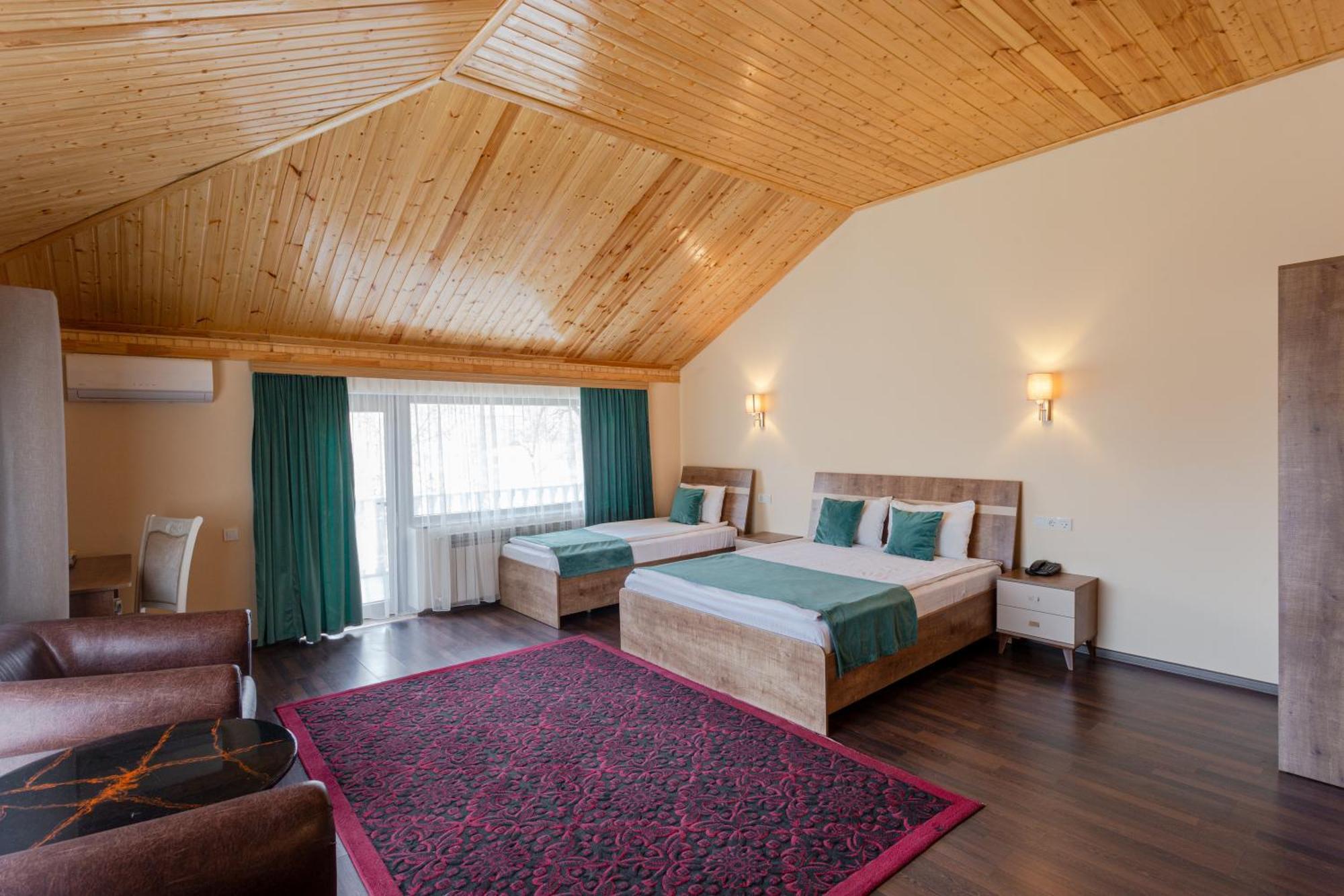 Maajid Quba Hotel&Restaurant Sanatorium Bagian luar foto
