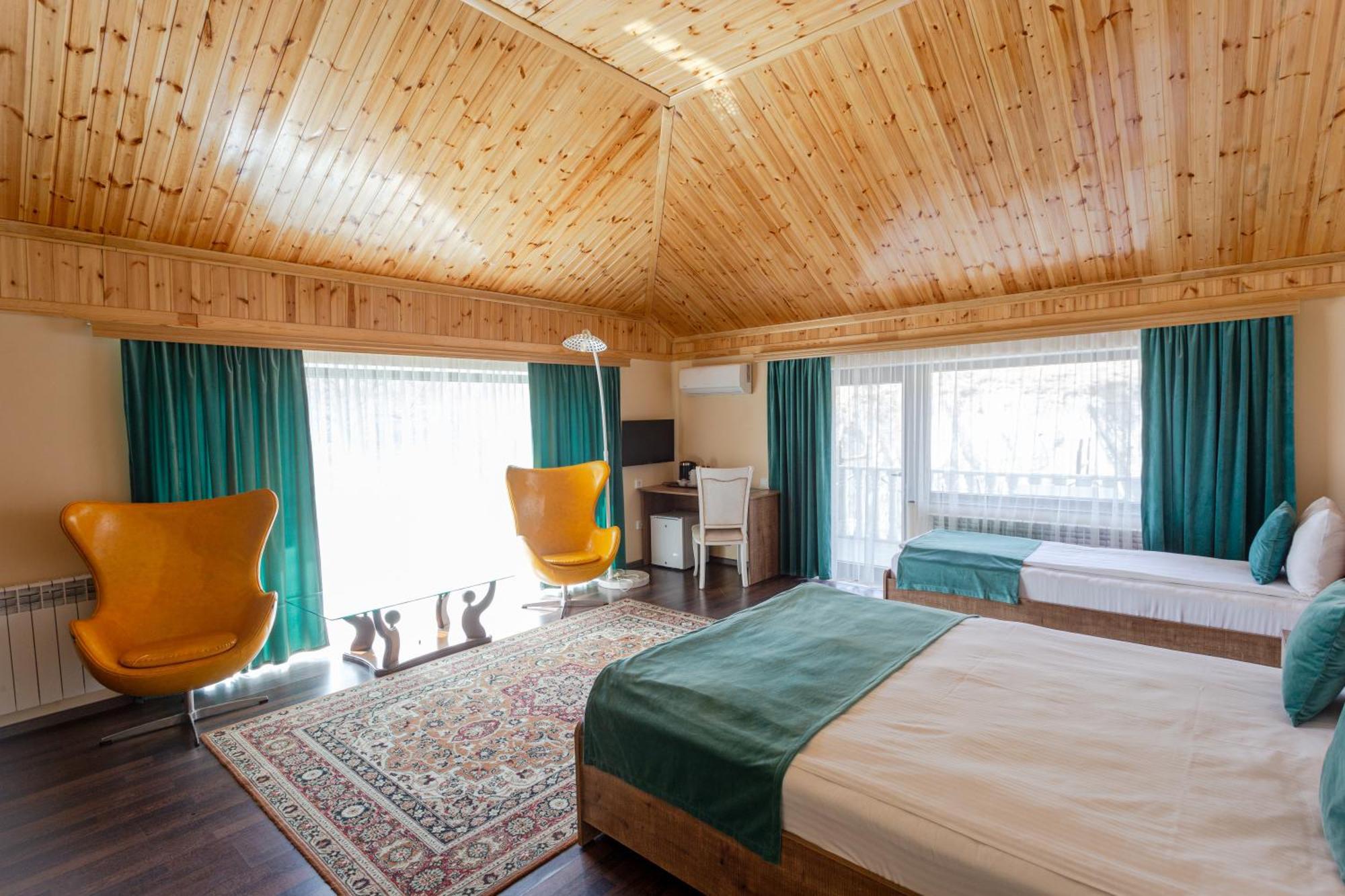 Maajid Quba Hotel&Restaurant Sanatorium Bagian luar foto